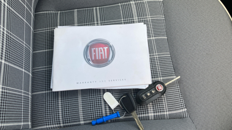 Fiat 500 1.2 Lounge 2dr Petrol Convertible